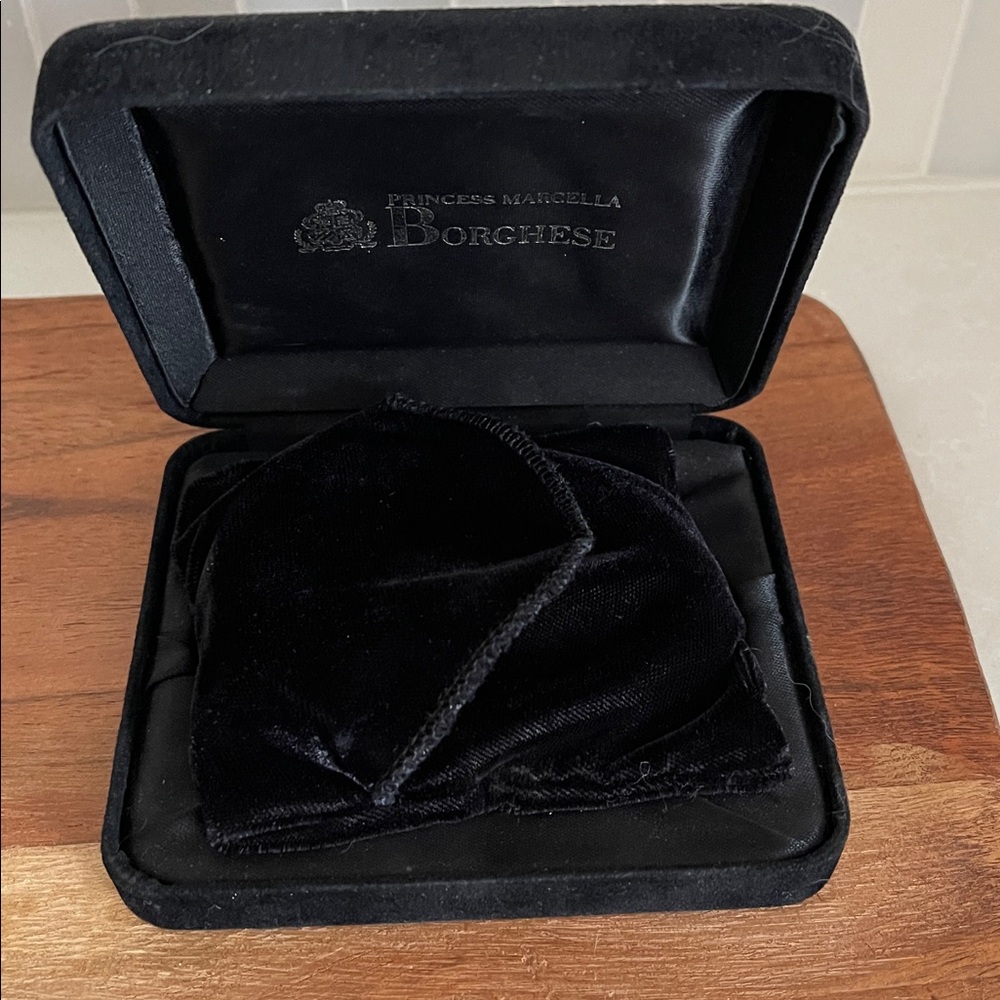 Vintage limited edition Borghese loose powder compact - Picture 8 of 8